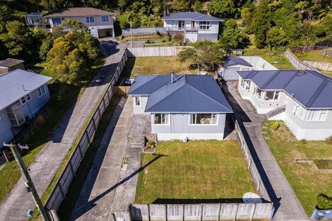 Photo of property in 71 Petrie Street, Wainuiomata, Lower Hutt, 5014