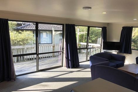 Photo of property in 9 The Avenue, Albany, Auckland, 0632