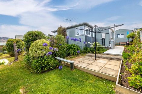 Photo of property in 17 Whero Avenue, Diamond Harbour, Lyttelton, 8971