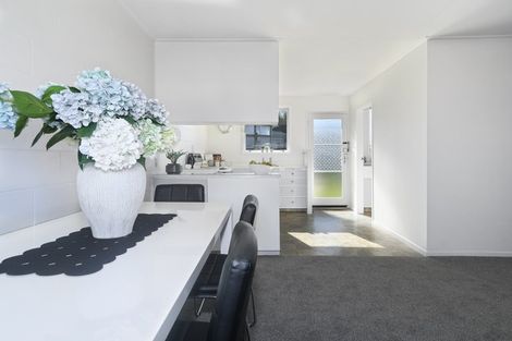 Photo of property in 2b Slade Street, Greerton, Tauranga, 3112