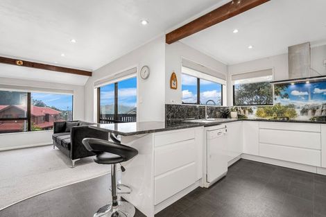 Photo of property in 46 Peterhouse Street, Tawa, Wellington, 5028