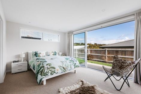 Photo of property in 74 Whakaturou Crescent, Pyes Pa, Tauranga, 3112