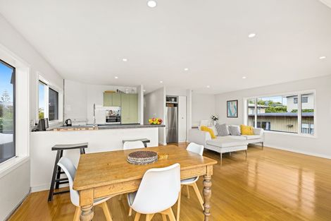 Photo of property in 17 Rawhiti Place, Snells Beach, 0920