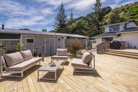 Photo of property in 222 Main Road South, Raumati South, Paraparaumu, 5032