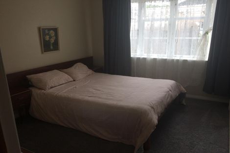 Photo of property in 79 Savage Crescent, West End, Palmerston North, 4412