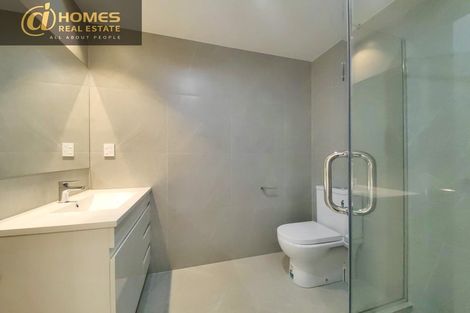 Photo of property in 8/237 Swanson Road, Henderson, Auckland, 0610