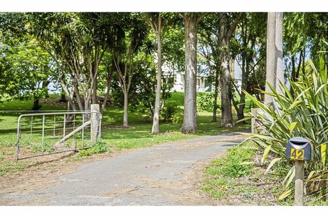 Photo of property in 42 Codlin Road, Waiuku, 2683