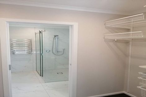 Photo of property in 375 Main Road, Tawa, Wellington, 5028