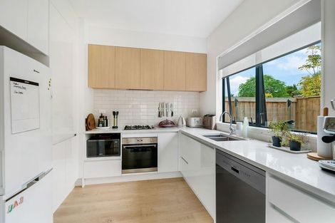 Photo of property in 66c Donovan Avenue, Massey, Auckland, 0614