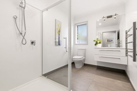 Photo of property in 35 Ngahana Place, Turangi, 3334