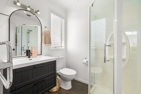 Photo of property in 27 Norfolk Drive, Cambridge, 3434