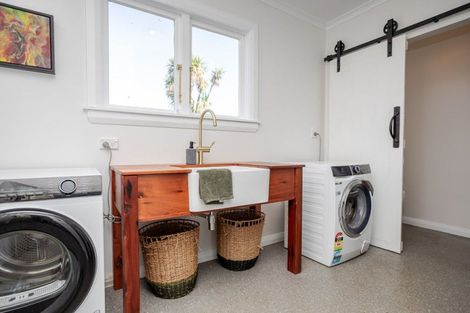 Photo of property in 114 Aerodrome Road, Dannevirke, 4972