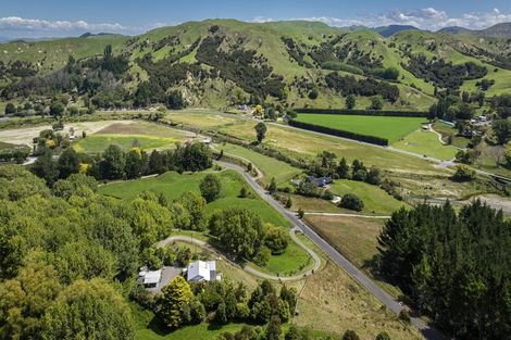 Photo of property in 122 Waipunga Road, Eskdale, Napier, 4181