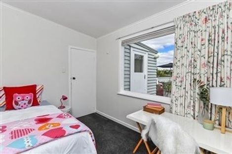 Photo of property in 26 Killarney Avenue, Torbay, Auckland, 0630