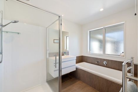 Photo of property in 13 Pemberton Drive, Amberley, 7410