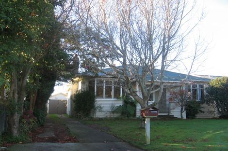 Photo of property in 13 Burnside Street, Waterloo, Lower Hutt, 5011