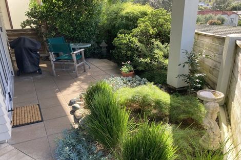 Photo of property in 1/16 Penning Road, Castor Bay, Auckland, 0620