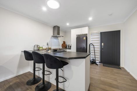 Photo of property in 2/72 Alabaster Drive, Papatoetoe, Auckland, 2025