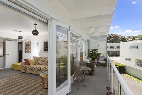 Photo of property in 3/22 Cliff Road, Tauranga, 3110