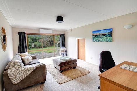 Photo of property in 20 Lynas Street, Outram, 9019