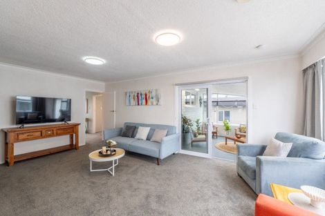 Photo of property in 45 Edinburgh Crescent, Waikiwi, Invercargill, 9810