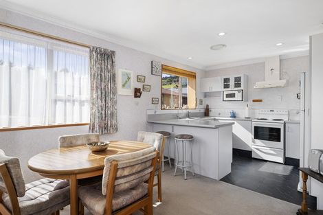 Photo of property in 38 Burgess Street, Green Island, Dunedin, 9018