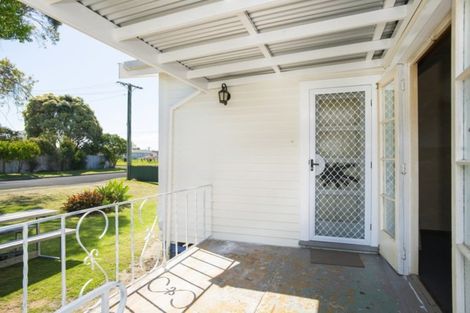 Photo of property in 4 Tolerton Avenue, Elgin, Gisborne, 4010
