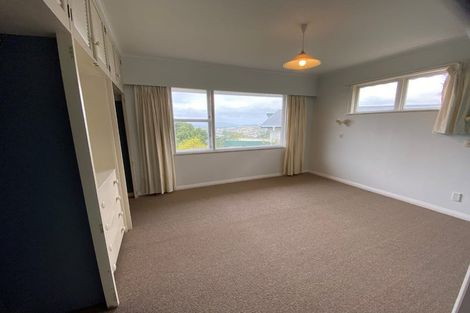 Photo of property in 37 Huntleigh Park Way, Ngaio, Wellington, 6035