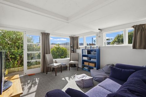 Photo of property in 1/35 Ranui Crescent, Diamond Harbour, Lyttelton, 8971