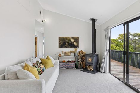 Photo of property in 22 The Bollard, Whitby, Porirua, 5024