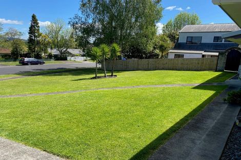 Photo of property in 10 Edgehill Place, Te Puke, 3119