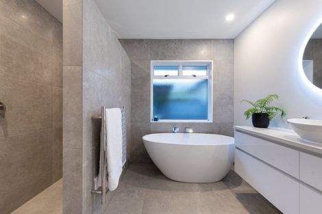 Photo of property in 42 Pembroke Drive, Bethlehem, Tauranga, 3110