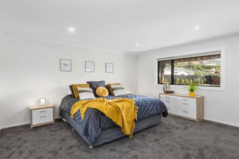 Photo of property in 215 Bay View Road, Saint Clair, Dunedin, 9012