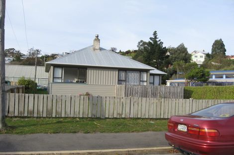 Photo of property in 32 Albertson Avenue, Port Chalmers, 9023