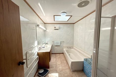 Photo of property in 9 Harper Street, Chatswood, Auckland, 0626