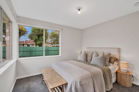Photo of property in 76a Englefield Road, Northwood, Christchurch, 8051