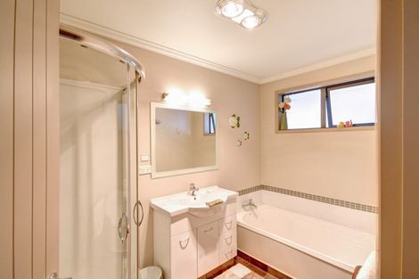 Photo of property in 13 Elderlee Street, Milton, 9220