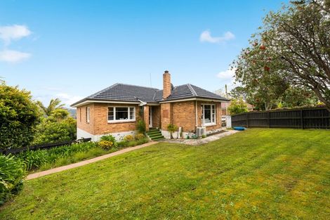 Photo of property in 227 Titirangi Road, Titirangi, Auckland, 0604