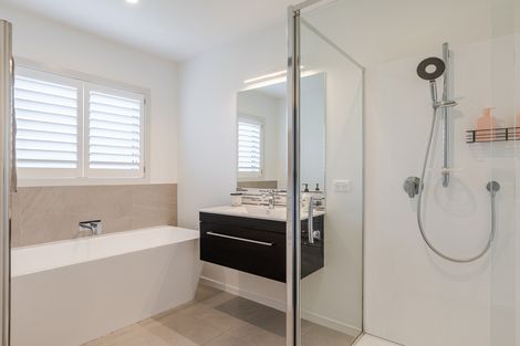 Photo of property in 2 Opaki Meadows Lane, Lansdowne, Masterton, 5871