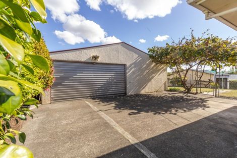 Photo of property in 32 Margaret Avenue, Havelock North, 4130