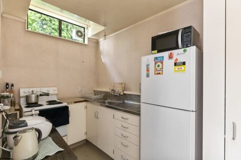 Photo of property in 6 Pimble Avenue, Karori, Wellington, 6012