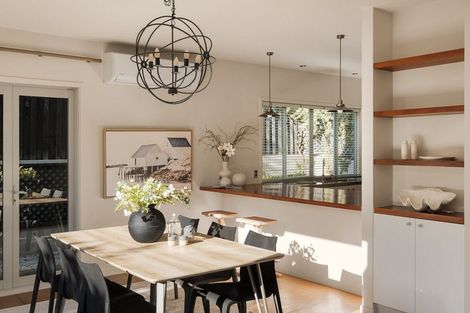 Photo of property in 215b Oceanbeach Road, Mount Maunganui, 3116
