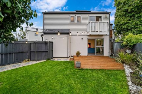 Photo of property in 1/32 Avalon Street, Richmond, Christchurch, 8013