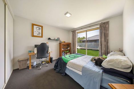 Photo of property in 9 Cunneen Place, Aidanfield, Christchurch, 8025