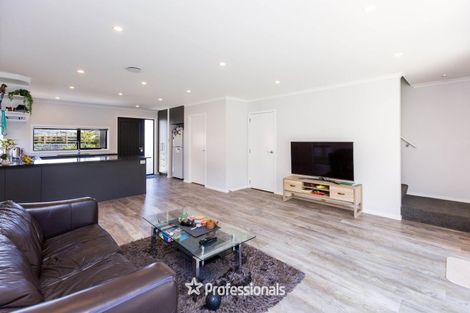 Photo of property in 2 Dahl Drive, Wallaceville, Upper Hutt, 5018