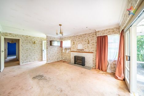 Photo of property in 76 Raukawa Street, Stokes Valley, Lower Hutt, 5019