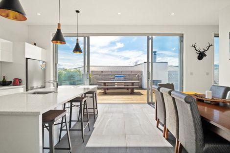 Photo of property in 21 Awa Toru Drive, Fairfield, Dunedin, 9018