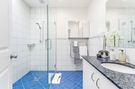 Photo of property in 5 Glance Street, Sandspit, Warkworth, 0982