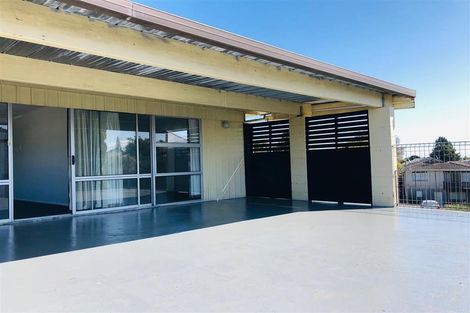 Photo of property in 1/115 Great South Road, Manurewa, Auckland, 2102