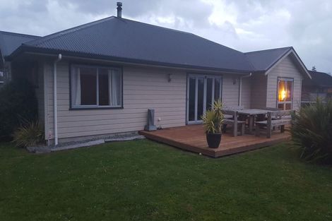 Photo of property in 73 Reading Street, Greytown, 5712